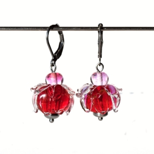 Kytičky – náušnice s ručně vinutými perlemi – sklo a chirurgická ocel – vinutky lampwork beads earrings