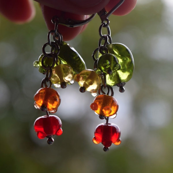 Sandy - náušnice s ručně vinutými perlemi - vinutky sklo a chirurgická ocel lampwork earrings